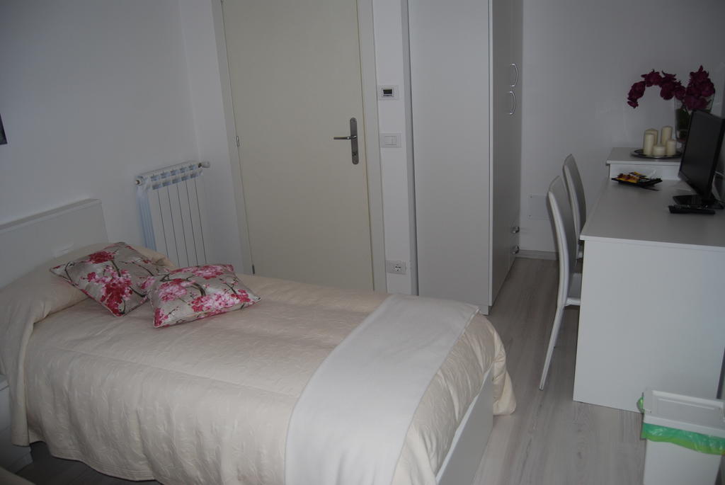 Antico Borgo Bed & Breakfast San Daniele del Friuli Room photo